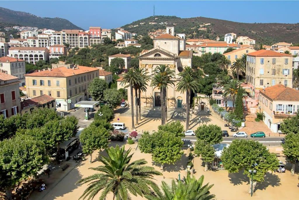 Appartement Isula Piana Avec Vue Panoramique Et Montagnes, 40m De Terrasse LʼÎle-Rousse